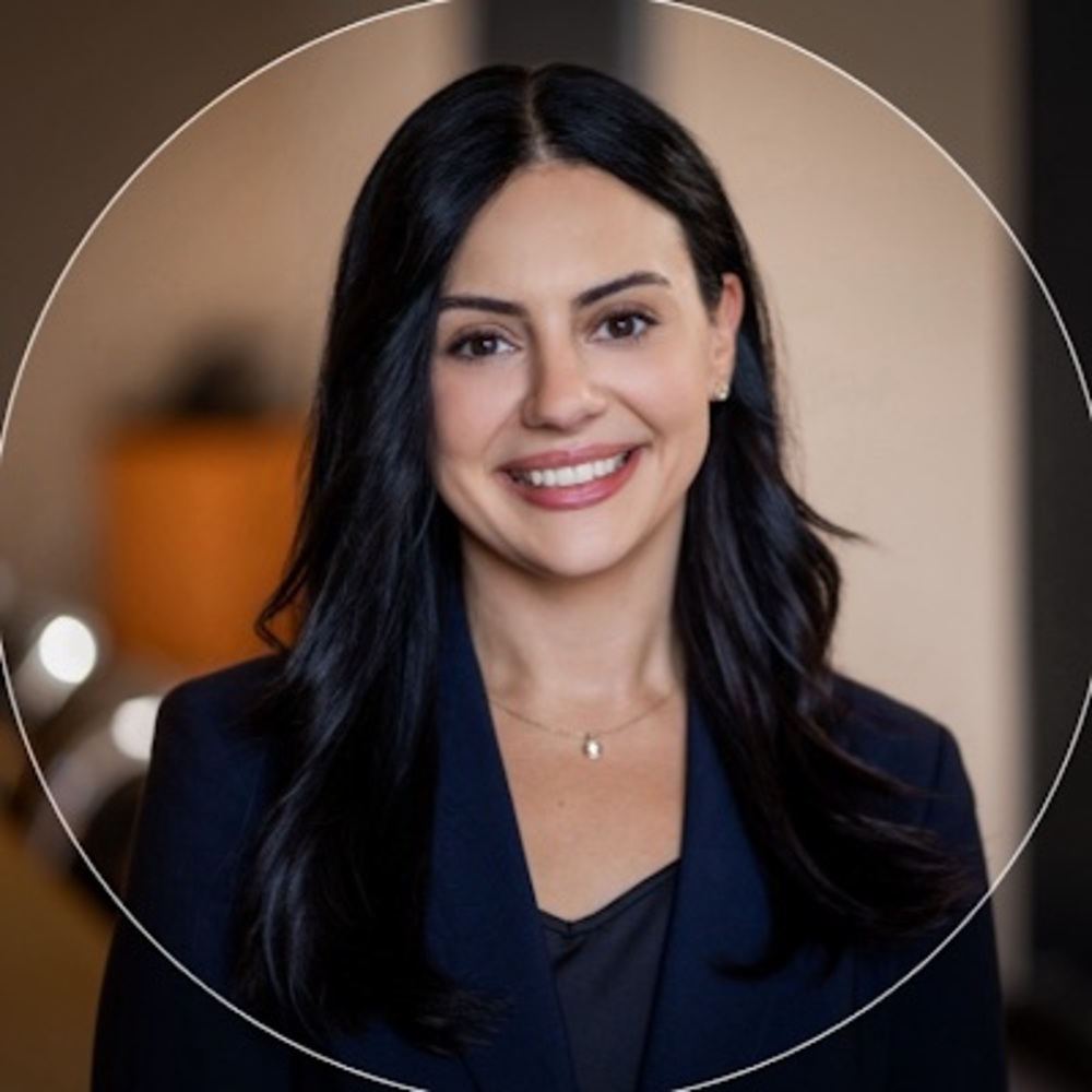 Meet your Posher, Elena